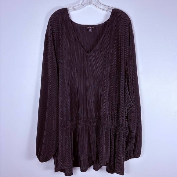 Lane Bryant Tops - Lane‎ Bryant Black Pleated V-Neck Peplum Tunic Top Plus Size 38/40 Dark Coquette
